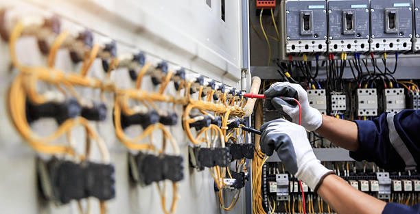 Professional Electrician technician working in Cumberland Center, ME