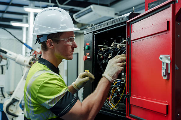 24/7 Emergency Electrician experts in Cumberland Center, ME